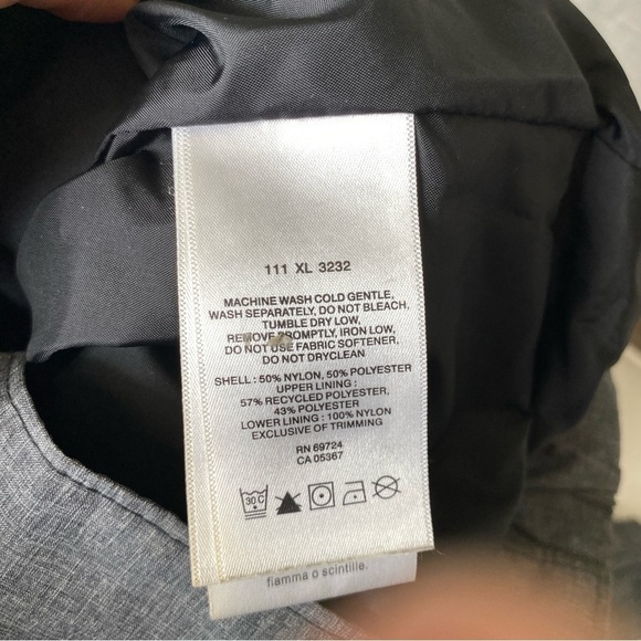 Columbia Women’s Charcoal Gray Lightweight Windbreaker XS - Picture 13 of 13